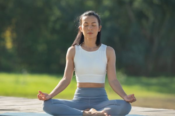 meditation and yoga to feel better